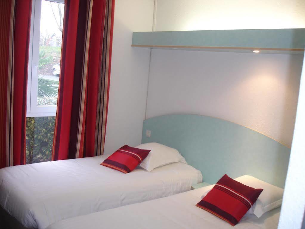 Agape Hotel Bessines Ngoại thất bức ảnh