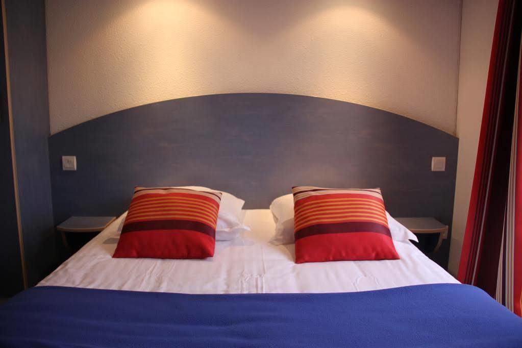 Agape Hotel Bessines Ngoại thất bức ảnh