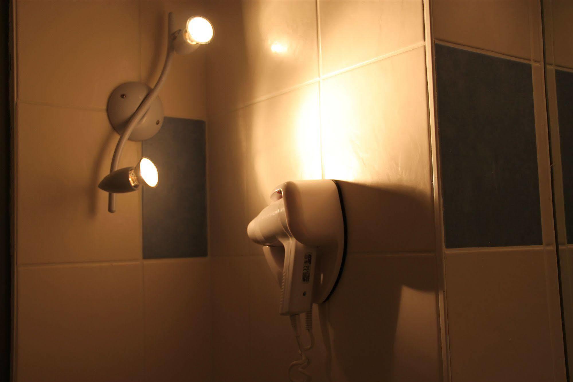 Agape Hotel Bessines Ngoại thất bức ảnh